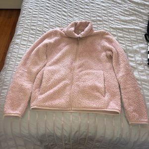 pink fuzzy uniqlo jacket